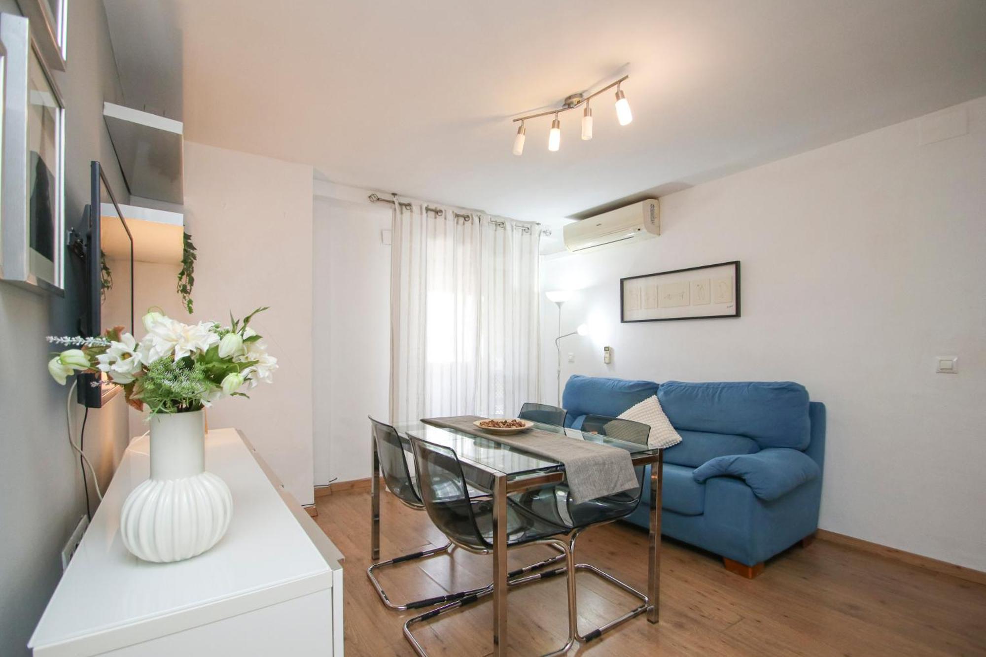 Spacious 2 Bedroom Apt In The Heart Of Triana Sevilla Exterior foto